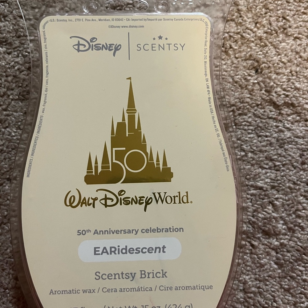 Scentsy Disney 50th Anniversary Wax Brick - Gold and Cream
